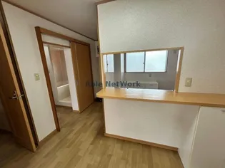 第1年見マンション【1階】の居間