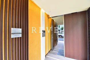 ジェイファーストチヨダ【7階】の地図