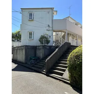 ライフビレッジ【2階】の外観