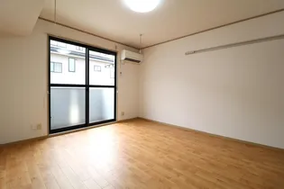 J’sパレスII【2階】の居間