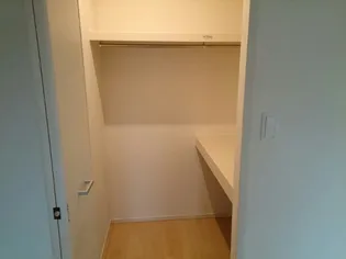 サニーレジデンス B【2階】の内装