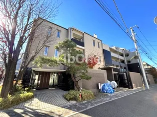 プラウド市川大門通り【1階】の外観