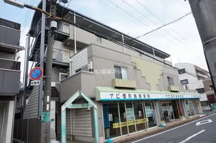 大阪府大東市明美の里町【マンション】の外観