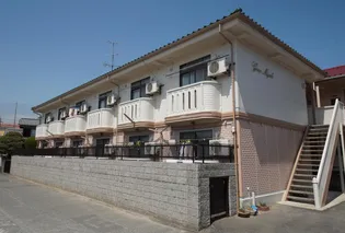 グレイス三宅の画像