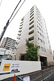 アンセラジオ新越谷【8階】の外観