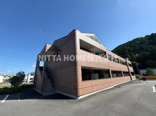 兵庫県丹波篠山市杉【アパート】の外観