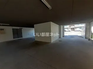 インテリジェント星ヶ丘II号館【4階】の地図