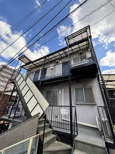 カームコート【3階】の外観