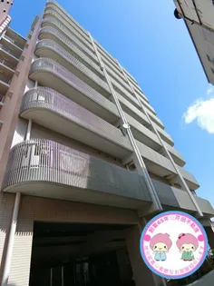 長野県長野市大字鶴賀【マンション】の外観