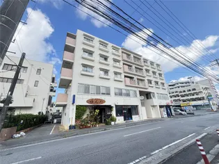 オーシャンパレス大謝名【4階】の間取り