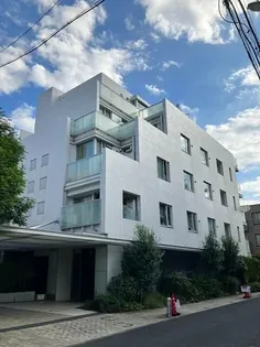 東京都世田谷区玉川4【マンション】の外観