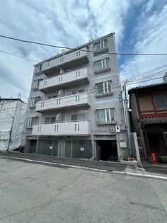 京都府京都市下京区西新屋敷太夫町【マンション】の外観