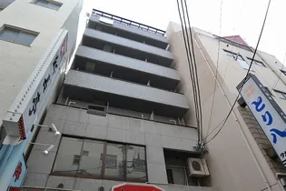 ウイング大手町【4階】の外観