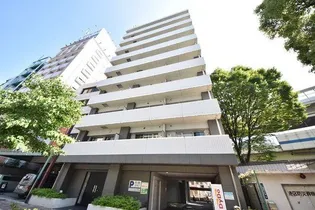 東京都港区東麻布3【マンション】の外観