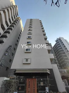 東京都新宿区西新宿8【マンション】の外観