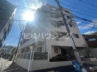 ファインクレスト新井【3階】の外観
