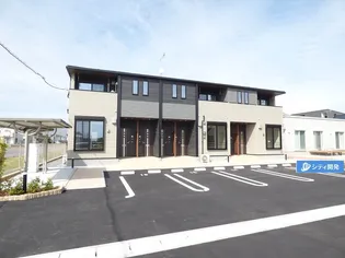 ピュアライヴXIII B【1階】の外観