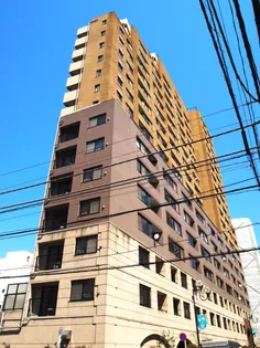 グランシティラピュタタワー【3階】の外観