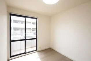 クレアトール菊水 B【1階】の居間