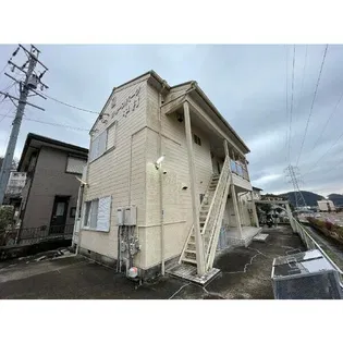 グリーンパーク中村の外観