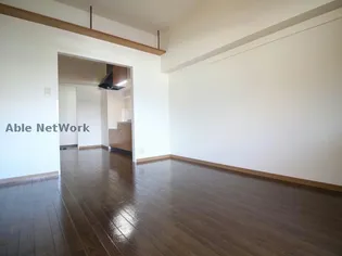 ドエルクシマII【2階】の居間