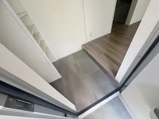 アートテラス中倉【1階】の玄関