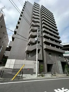 ルーブル板橋区役所前【6階】の外観