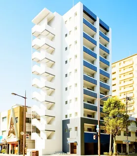 ラフィーネ金田の画像