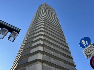 東京都世田谷区駒沢2【マンション】の外観