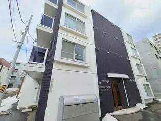 シュヴァルツヴァイスの画像