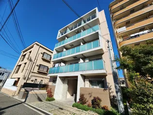 SAINTーCYRの画像