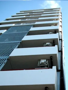 東京都台東区上野2【マンション】の外観