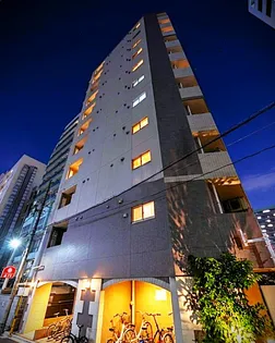 東京都新宿区四谷本塩町【マンション】の外観