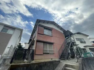 サニーフラット鶴川の外観