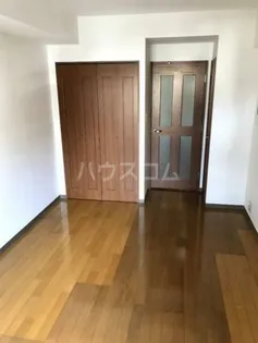 パルテール大久保の画像