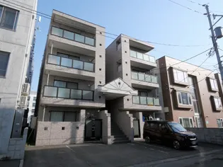 クレアヒルズ【1階】の外観