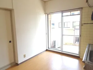 森住マンション【2階】の内装