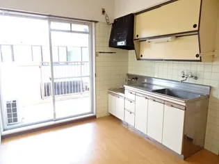 森住マンション【2階】の居間