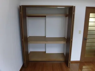 フェアステージ一ノ坪II【2階】の内装