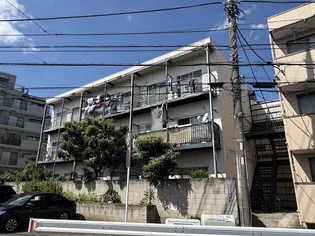 泉コーポ【2階】の外観