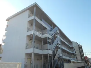 ハイツベルグラント【1階】の外観