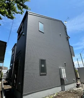 レーヴメゾン横須賀【2階】の外観