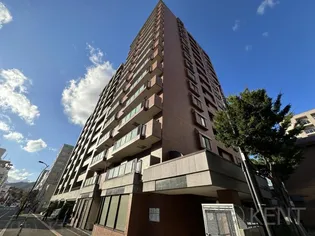 サンタの館裏参道の画像