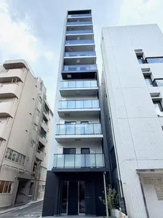 東京都新宿区四谷三栄町【マンション】の外観