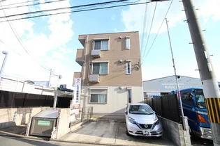 メゾン・ド・プルミエール【3階】の外観