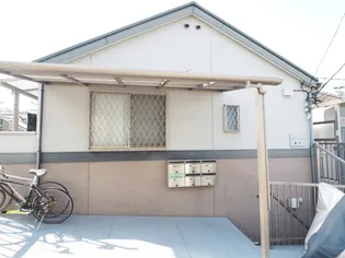 ブルーマロー鎌谷【1階】の外観