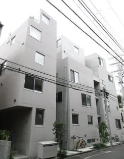 PASEO SANGENJAYA EAST WEST パセオ三軒茶屋の外観