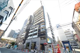 プレサンス堺筋本町ディスティニー【7階】の外観