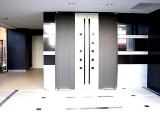 東京都文京区白山2【マンション】の外観