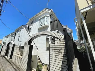 シュルンベール【2階】の外観